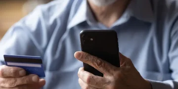 ΡΟΖ ΤΗΛΕΦΩΝΑ :ΤΟ ΙΝΚΑ ΑΠΑΙΤΕΙ ΝΑ ΜΠΕΙ ΦΡΑΓΗ ΣΤΟΥΣ ΚΑΚΟΠΟΙΟΥΣ