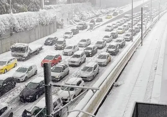 Συλλογική αγωγή του ΙΝΚΑ κατά της Αττικής Οδού.