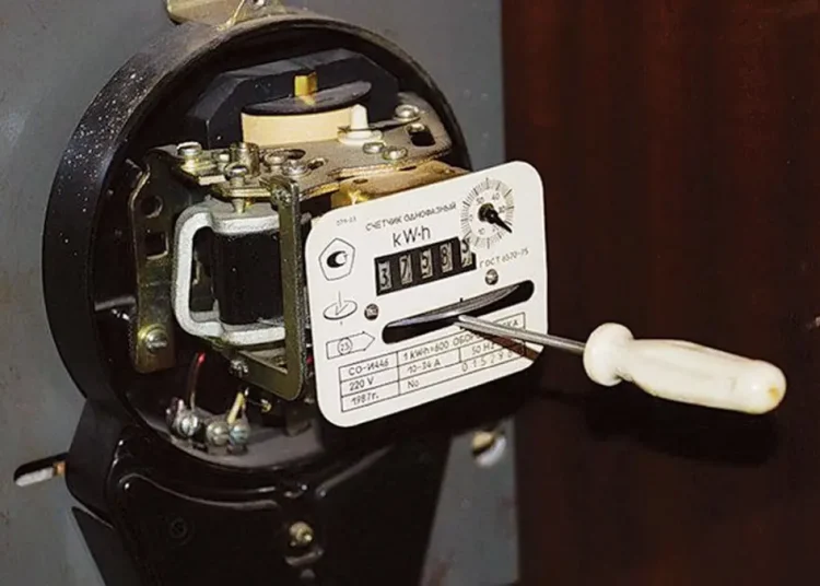 ΟΜΑΔΙΚΕΣ ΑΓΩΓΕΣ ΑΠΟ ΤΟ ΙΝΚΑ ΣΤΟ ΔΕΔΔΗΕ ΓΙΑ ΤΙΣ ΑΔΙΚΕΣ ΡΕΥΜΑΤΟΚΛΟΠΕΣ